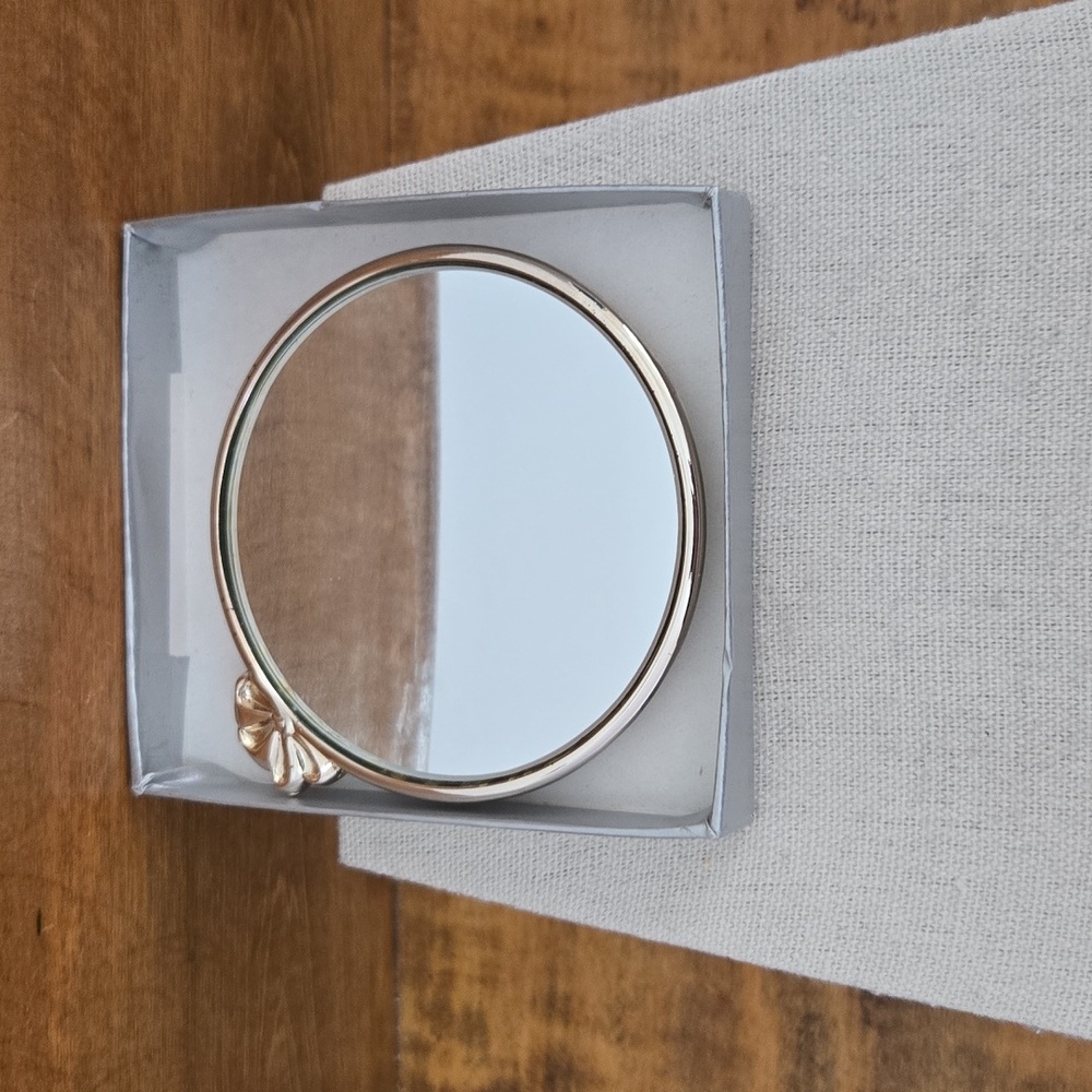 NIB Oneida Rope & Bow Detail Compact Mirror - Picture 3 of 4